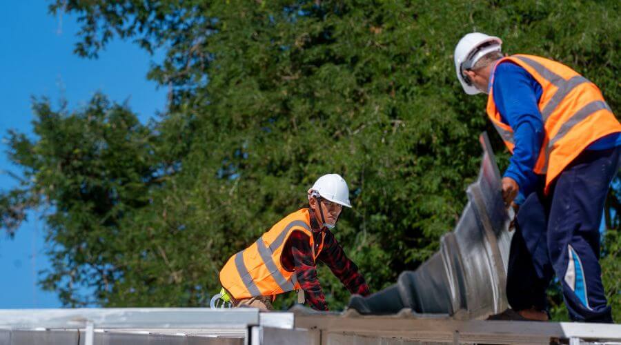 Professional Flat Roofing Installation in Rossville, IN
